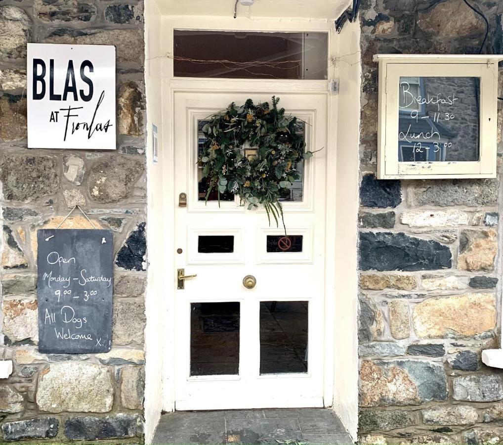 Blas At Fronlas Cafe - The Heart Of Newport Newport  Zewnętrze zdjęcie